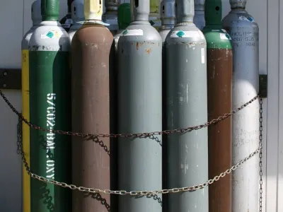 غاز فريون R410 أسطوانة