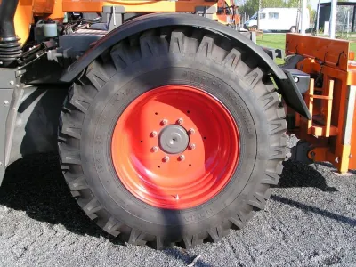 كفرات 265/65 R17 جديدة