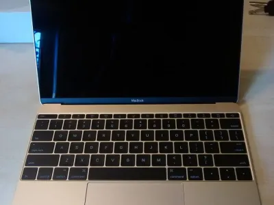 ماك بوك اير M1 2020